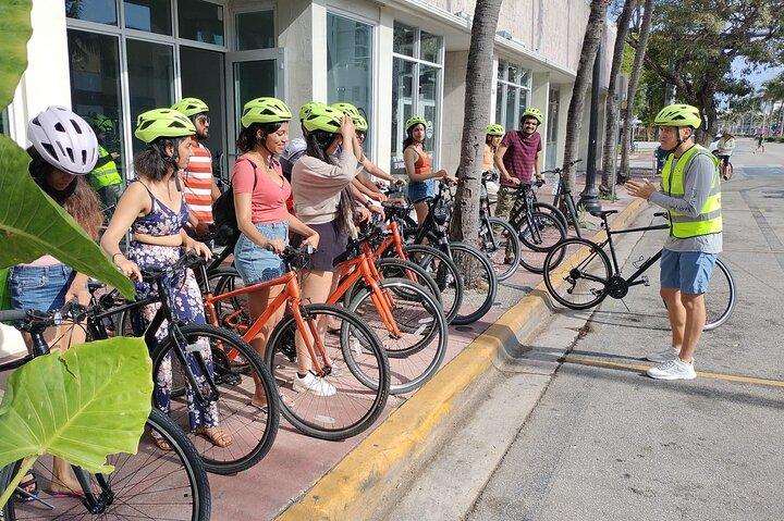 Private Miami Beach Bike Tour - Photo 1 of 4